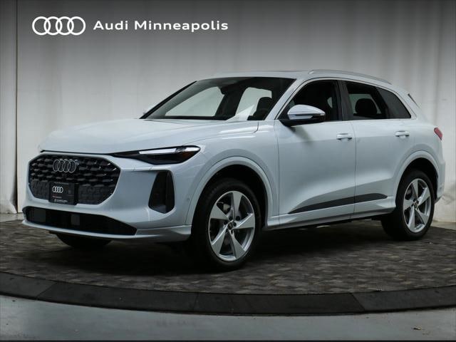 2025 Audi New Q5 Premium Plus's photo