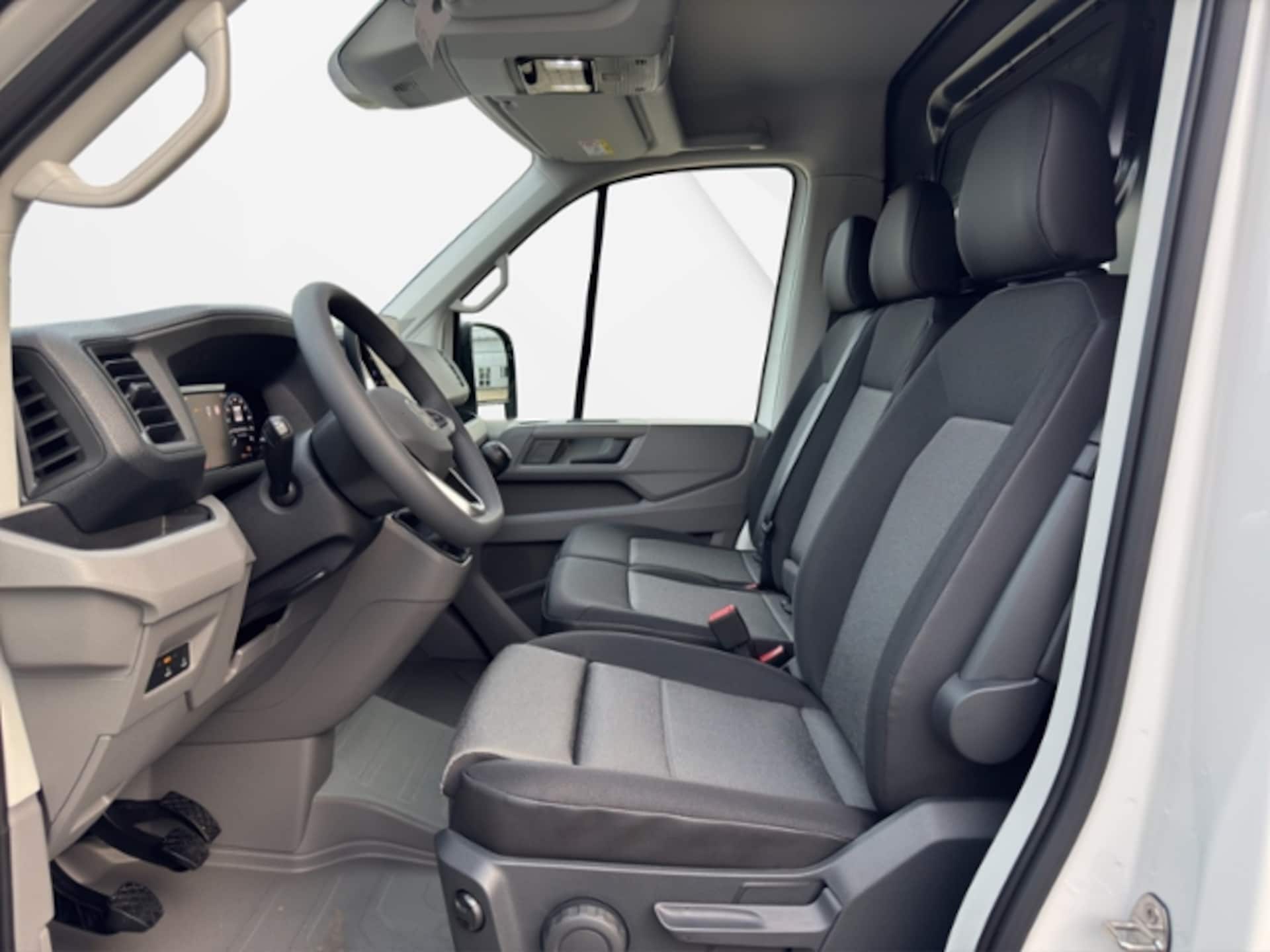 Volkswagen Crafter Kasten langer Radstand
