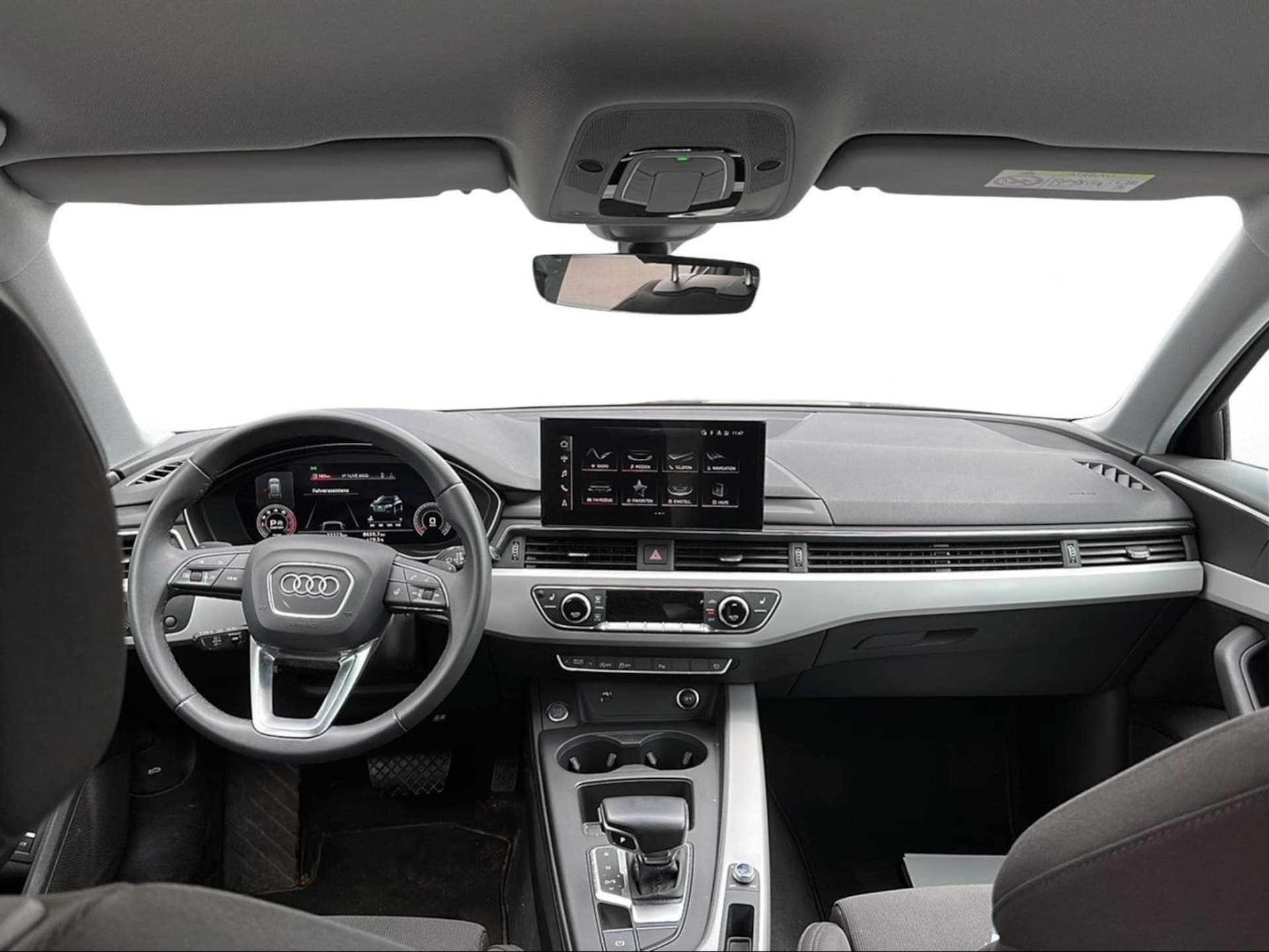 Audi A4 Avant S line