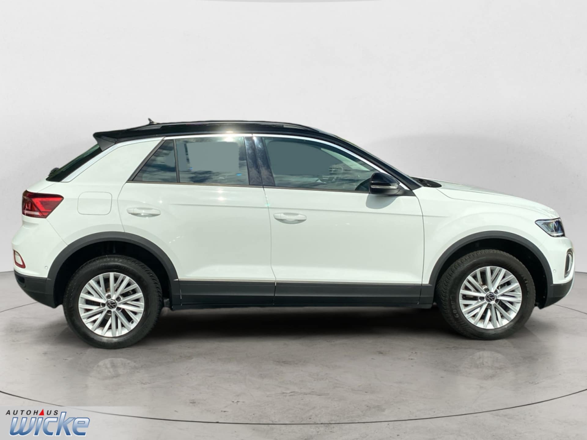 Volkswagen T-Roc Life