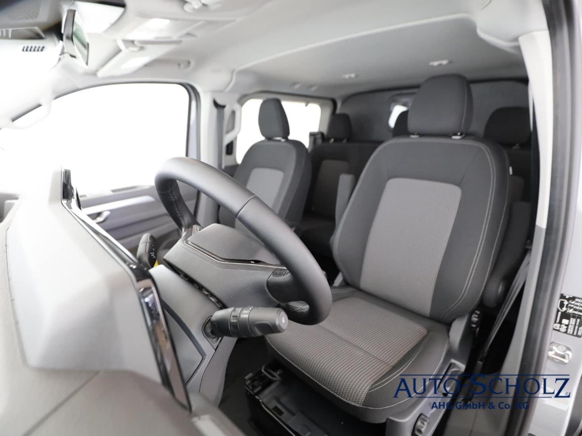Volkswagen Transporter Kasten kurzer Radstand Plus PanAmericana