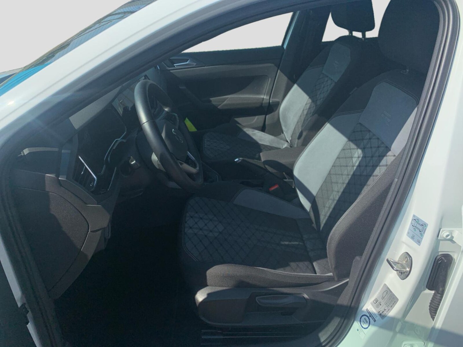Volkswagen Polo – Bild 9