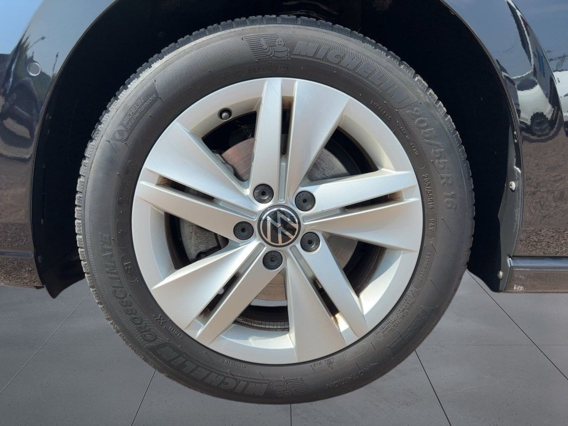 Volkswagen Golf Life