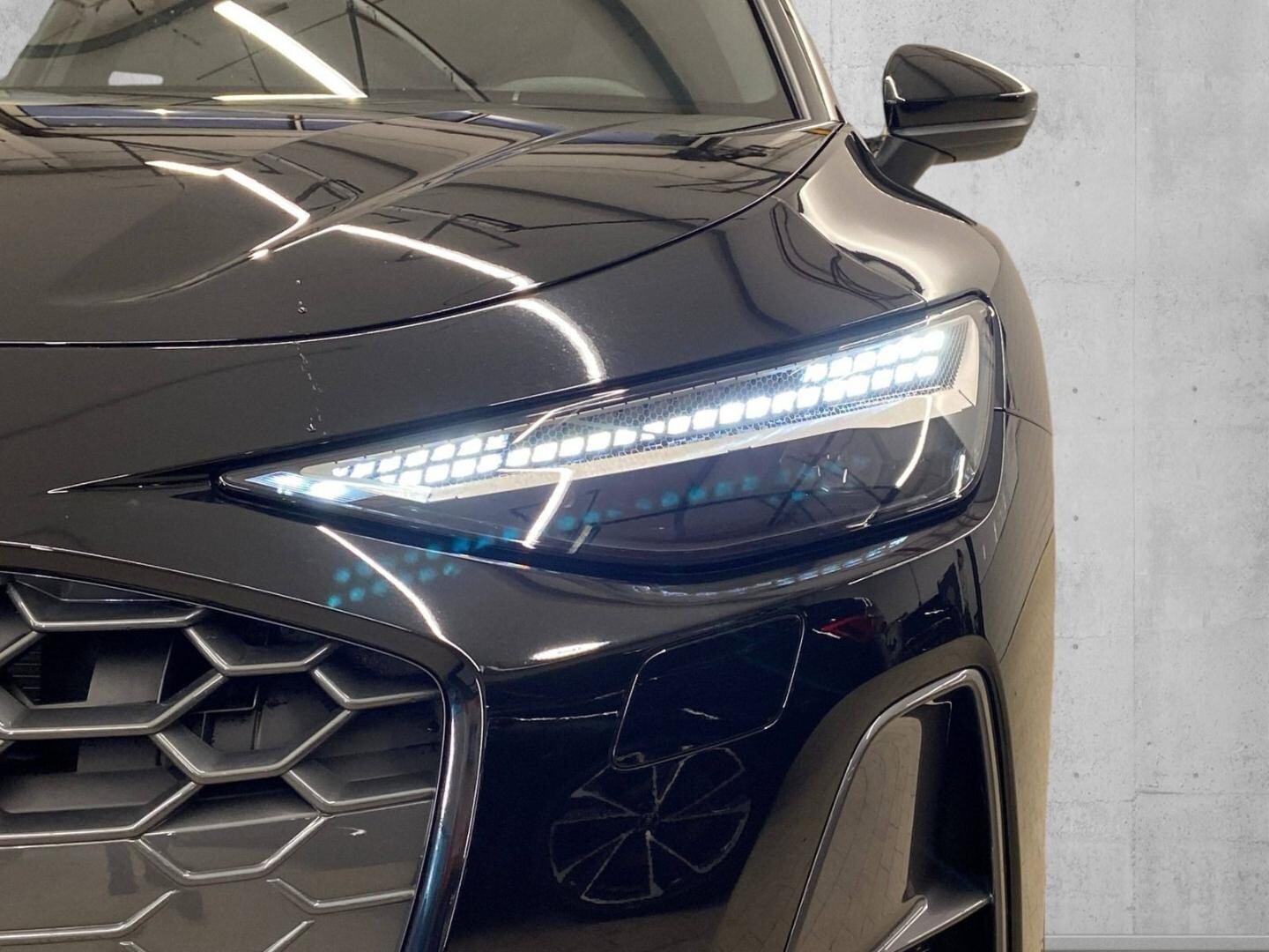 Bild über Audi A6 Avant TDI quattro 150 kW S tronic - für weitere Informationen kontaktieren Sie den Audi Partner