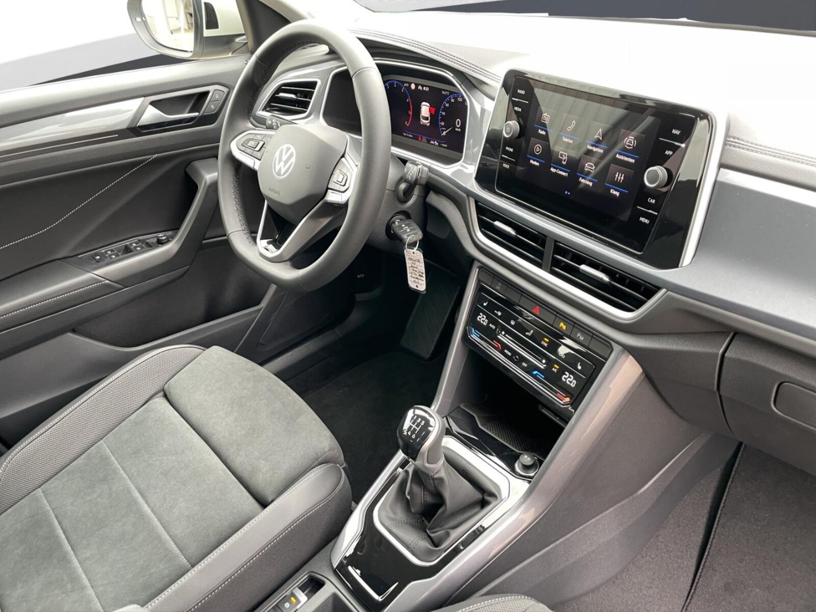 Volkswagen T-Roc – Bild 12