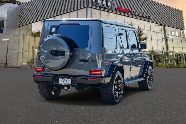 2025 Mercedes-Benz