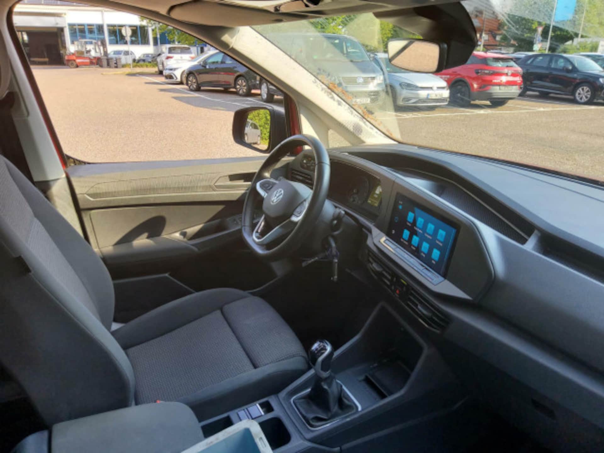 Volkswagen Caddy Maxi Basis-Modell