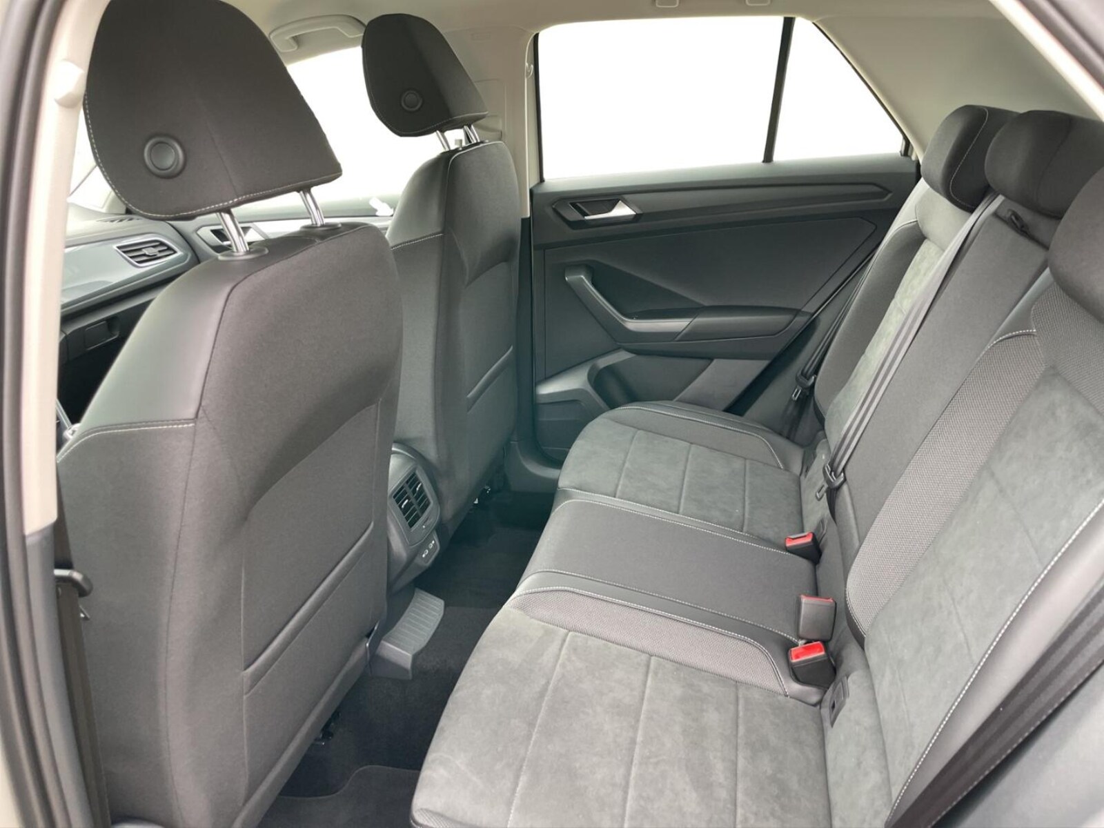 Volkswagen T-Roc – Bild 14