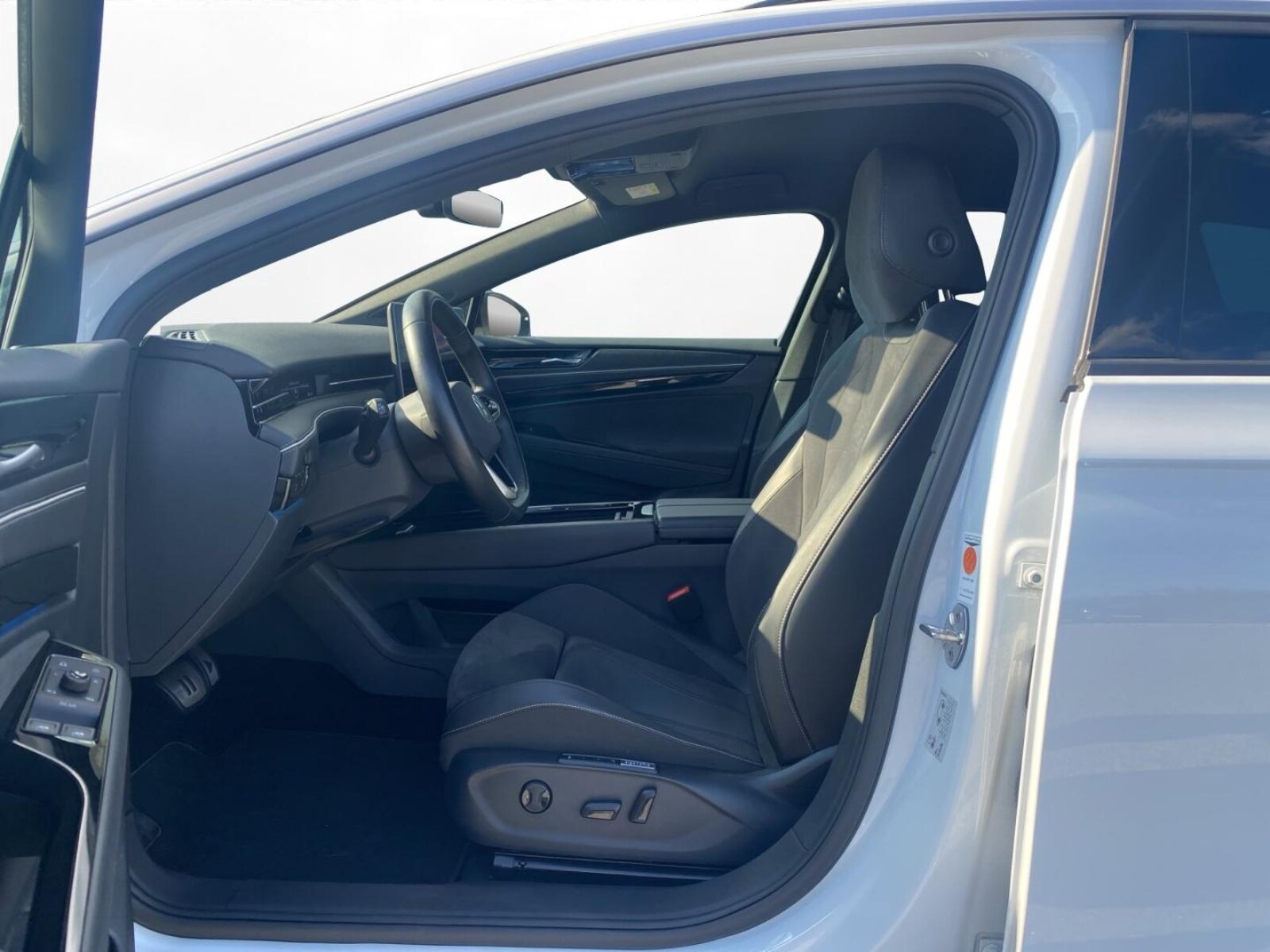 Volkswagen ID.7 Tourer – Bild 8