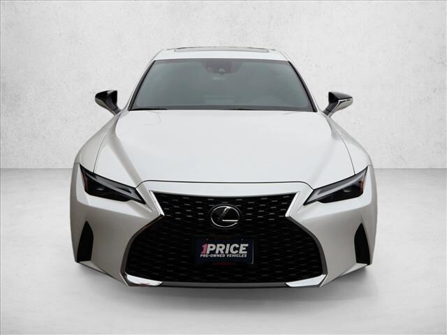 2023 Lexus IS 300