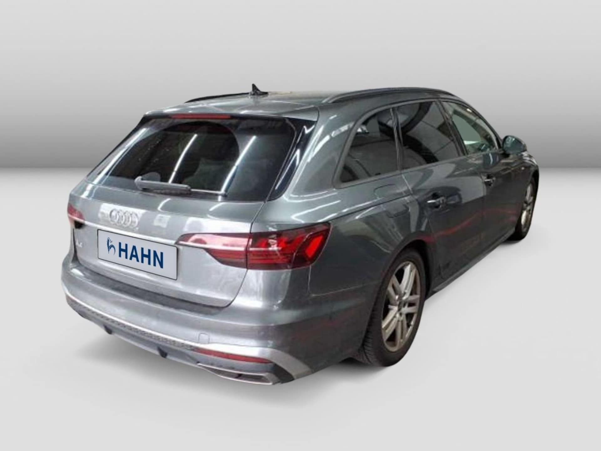 Audi A4 Avant S line