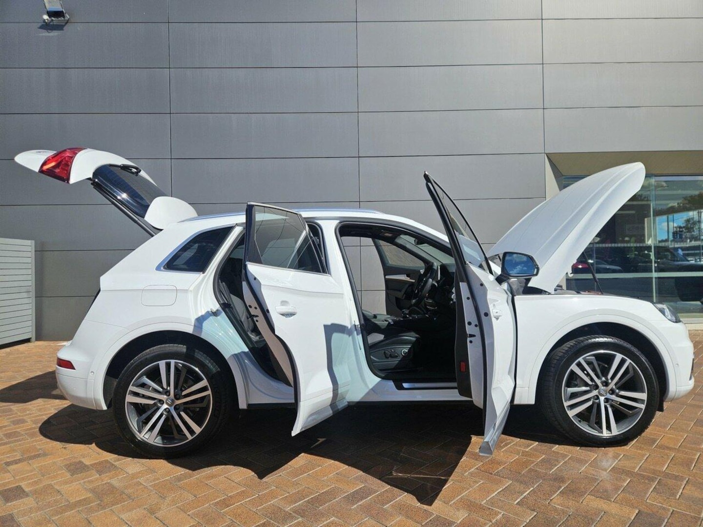 Image about Audi Q5 sport 45 TFSI quattro S tronic