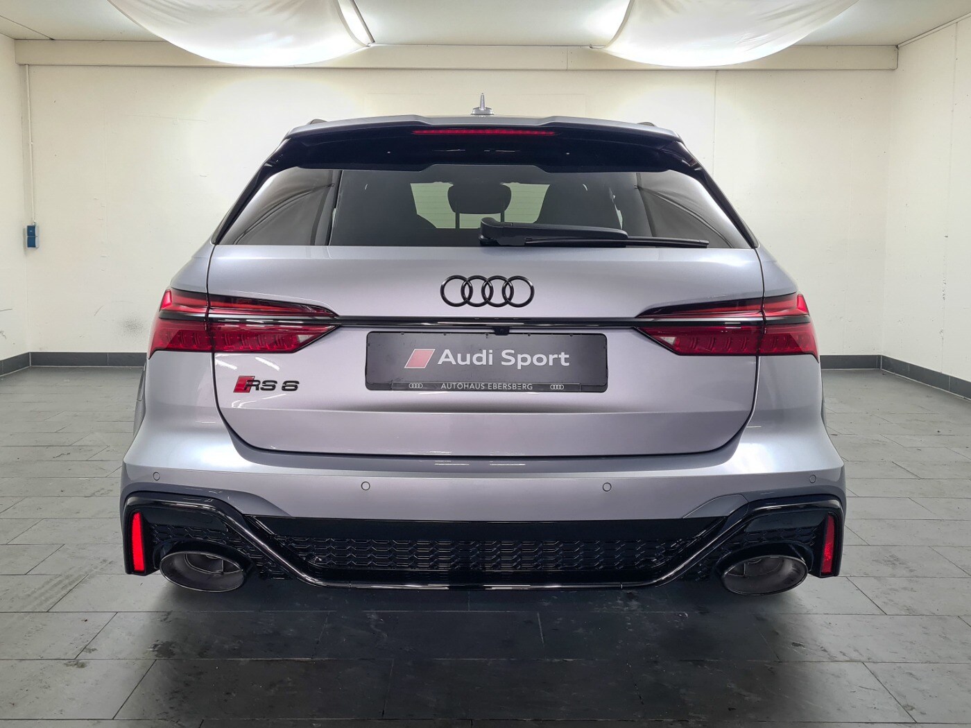 Image about Audi RS 6 Avant performance quattro tiptronic