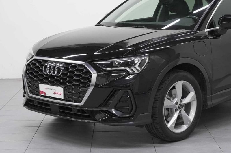 Image about Audi Q3 Sportback TFSI e 45 TFSI e 180 kW (245 PS) S tronic