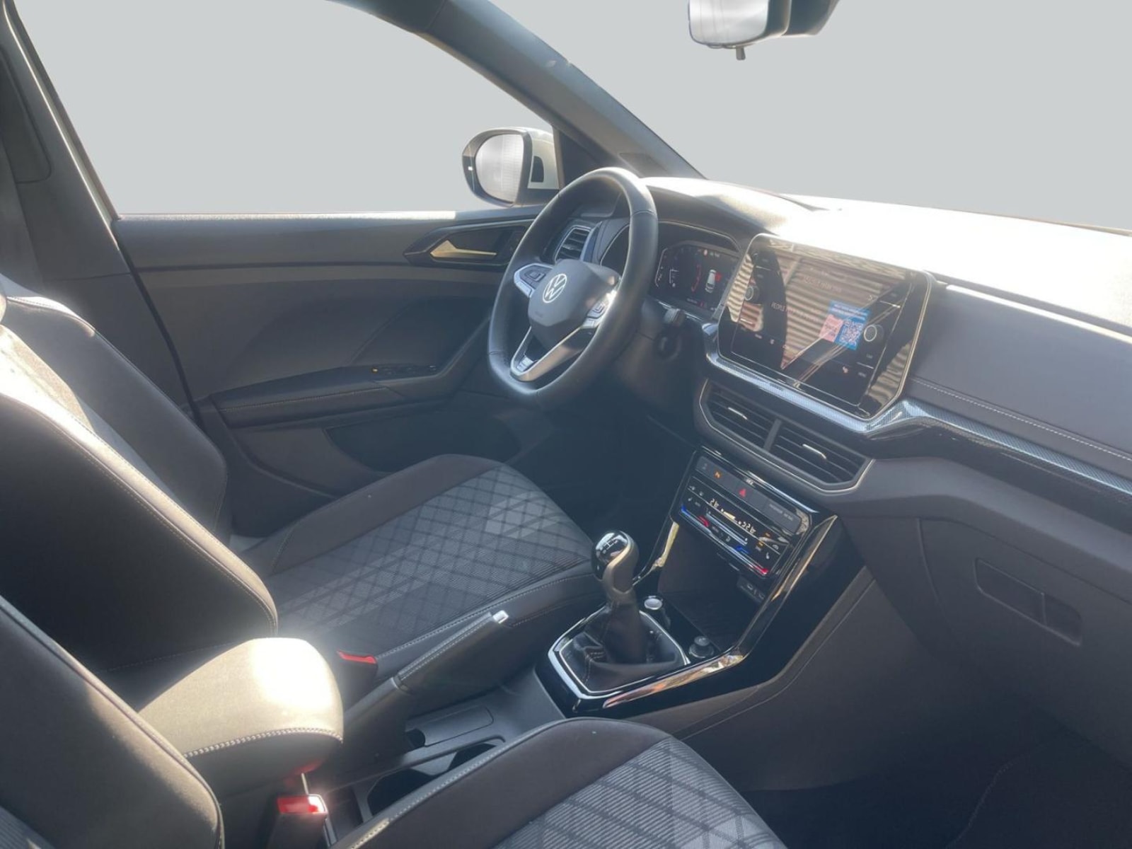 Volkswagen T-Cross – Bild 12