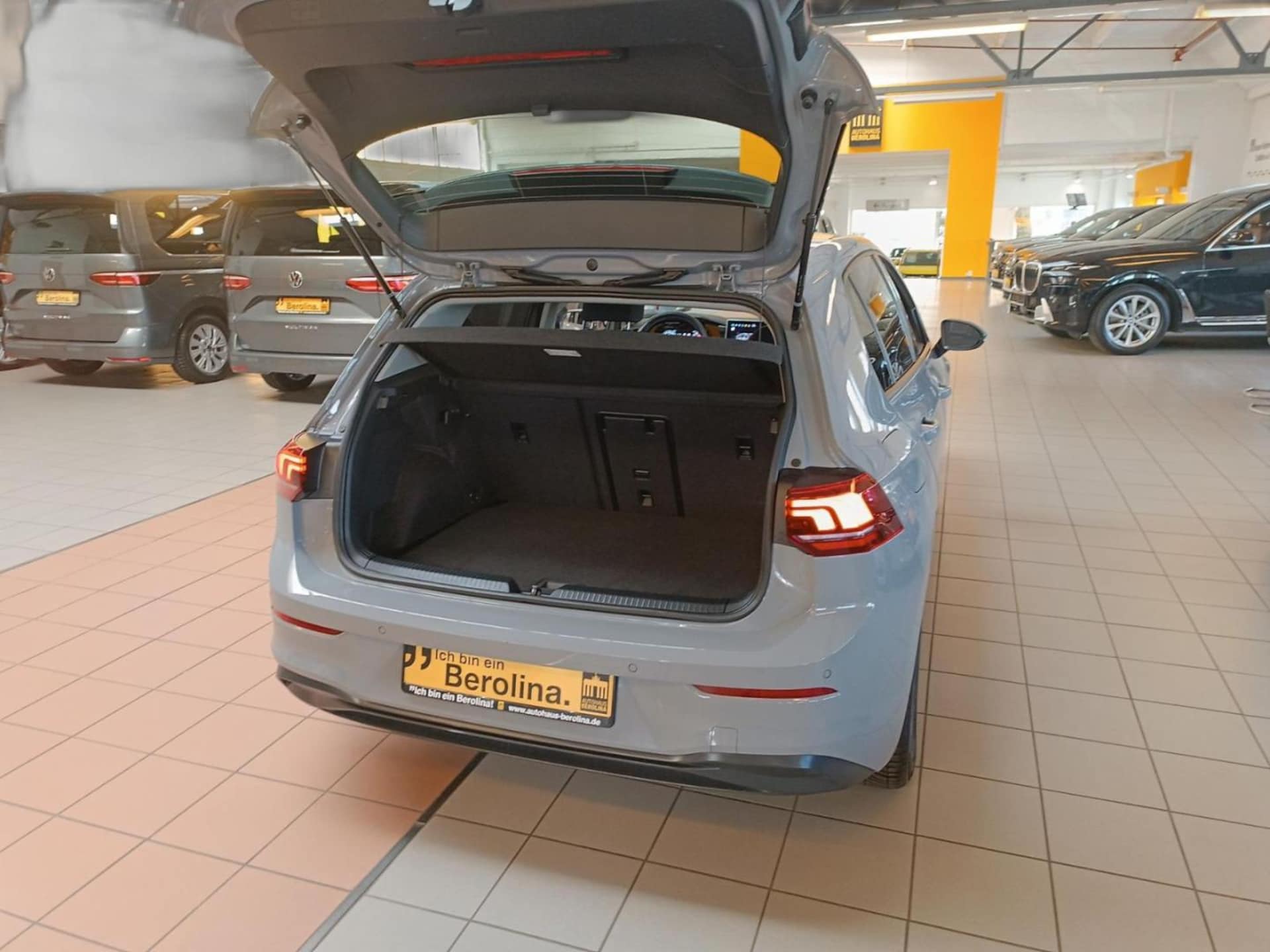 Volkswagen Golf Life
