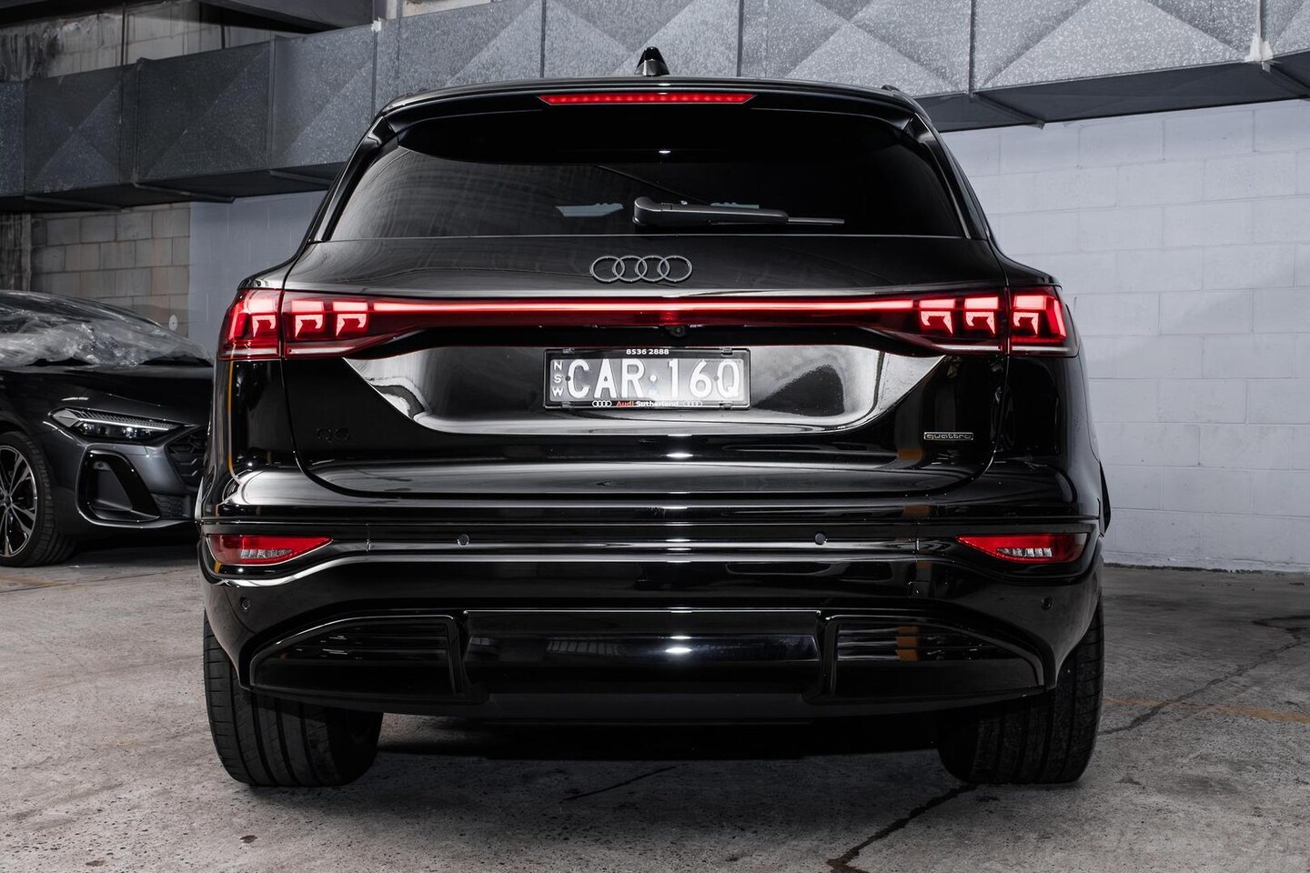Image about Audi Q6 SUV e-tron e-tron quattro