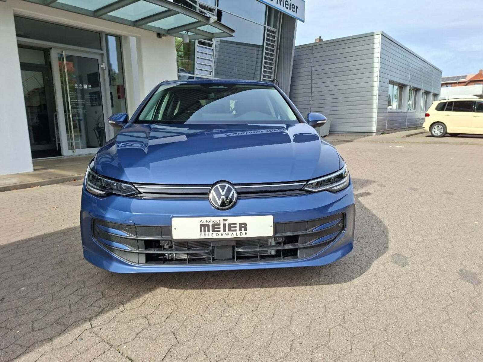 Volkswagen Golf – Bild 2