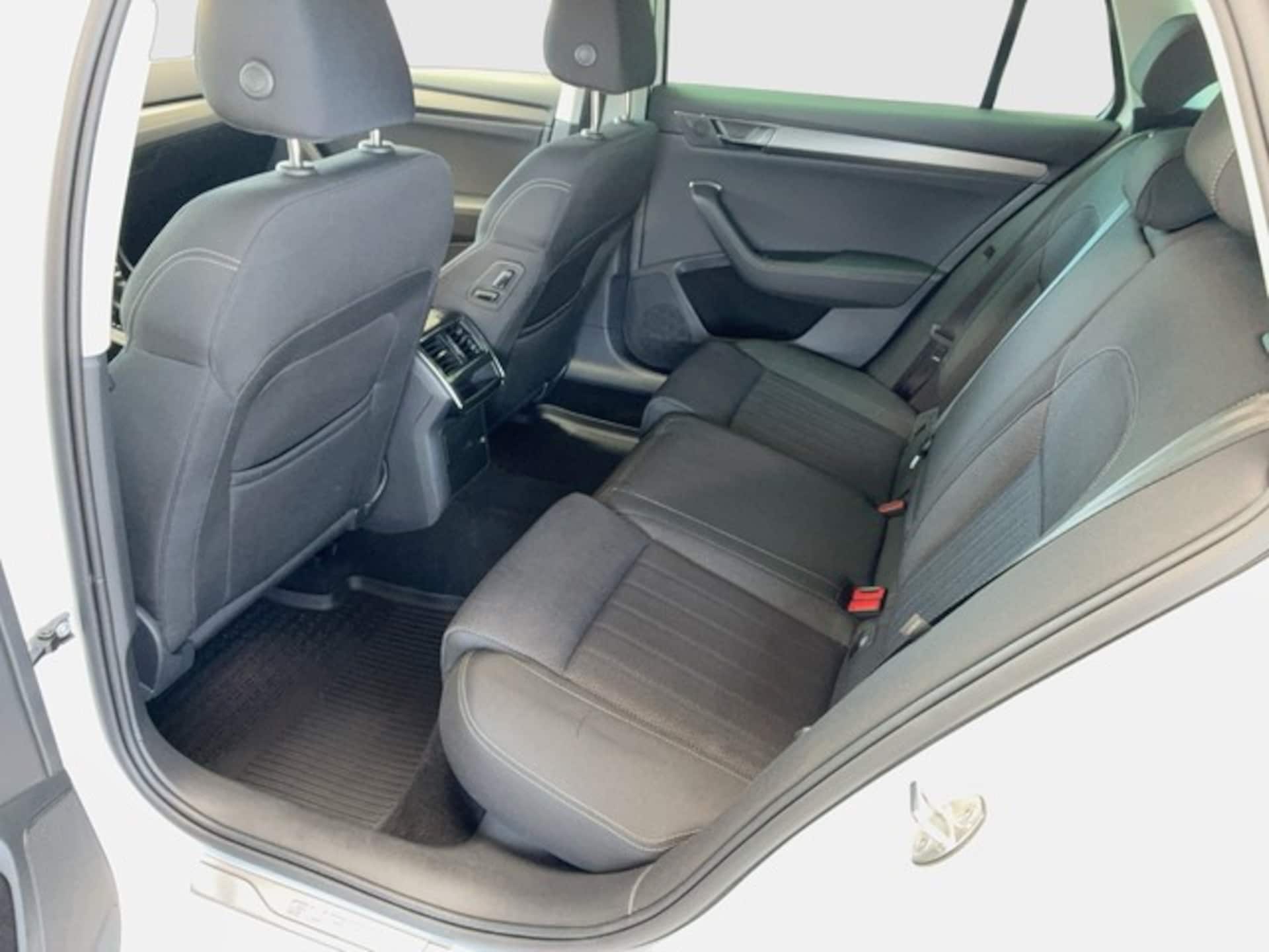Skoda Superb Combi Style