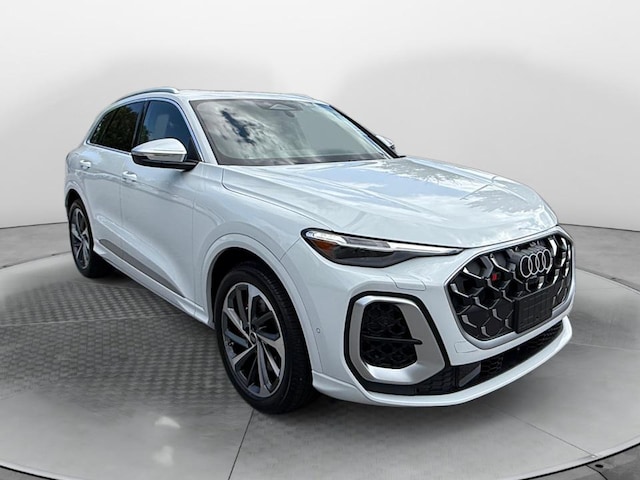 Photo of 2026 Audi SQ5 