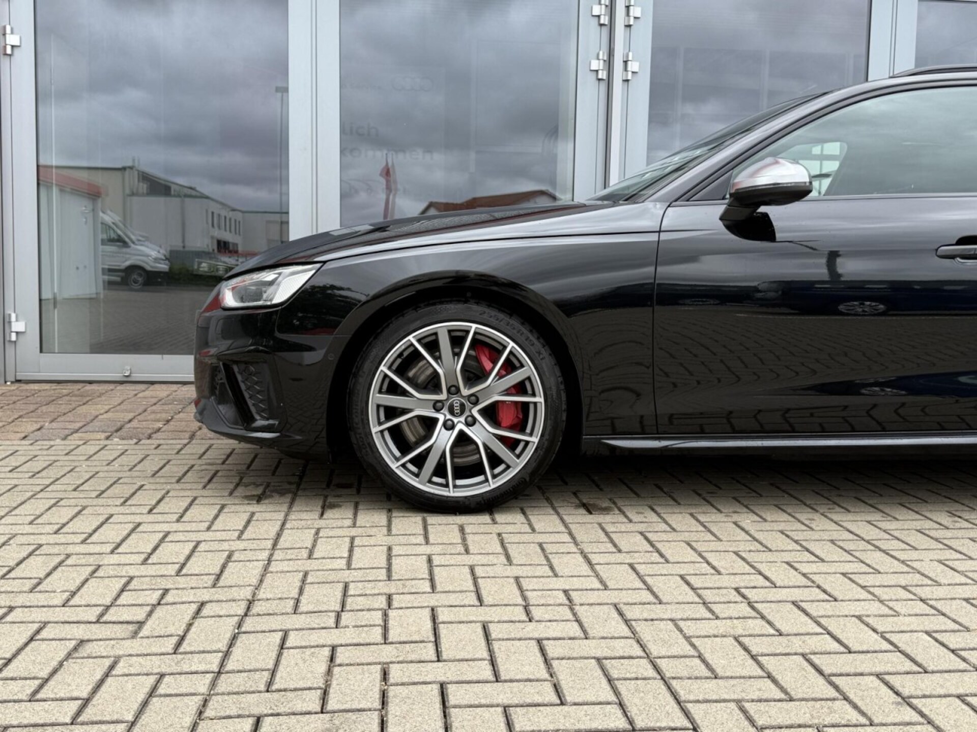 Audi S4 Avant