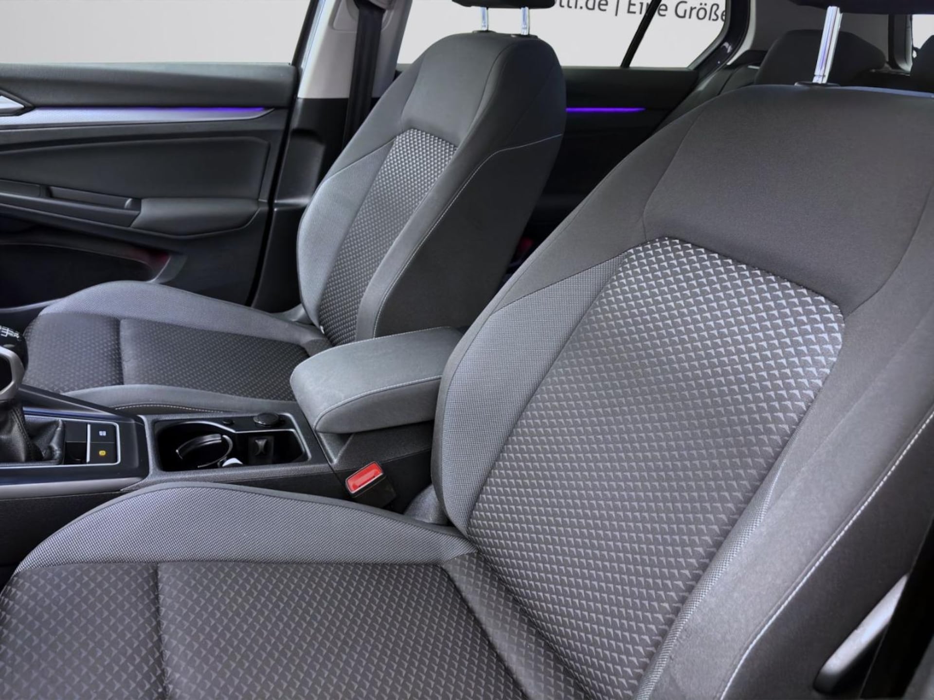 Volkswagen Golf Active