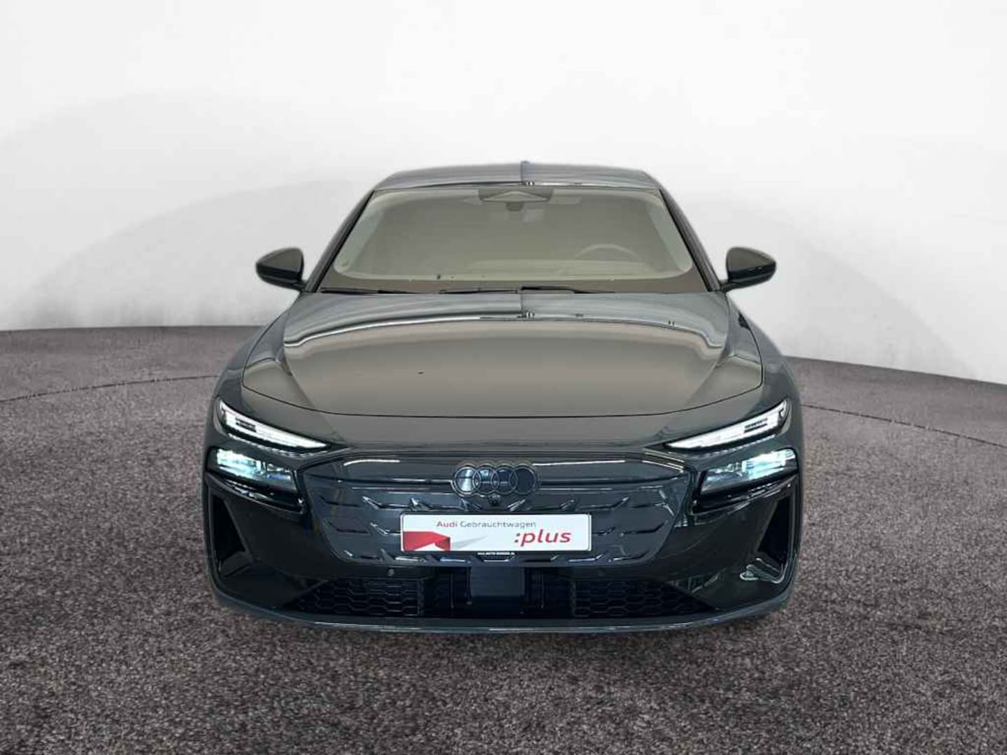 Bild über Audi A6 Avant e-tron e-tron quattro - für weitere Informationen kontaktieren Sie den Audi Partner