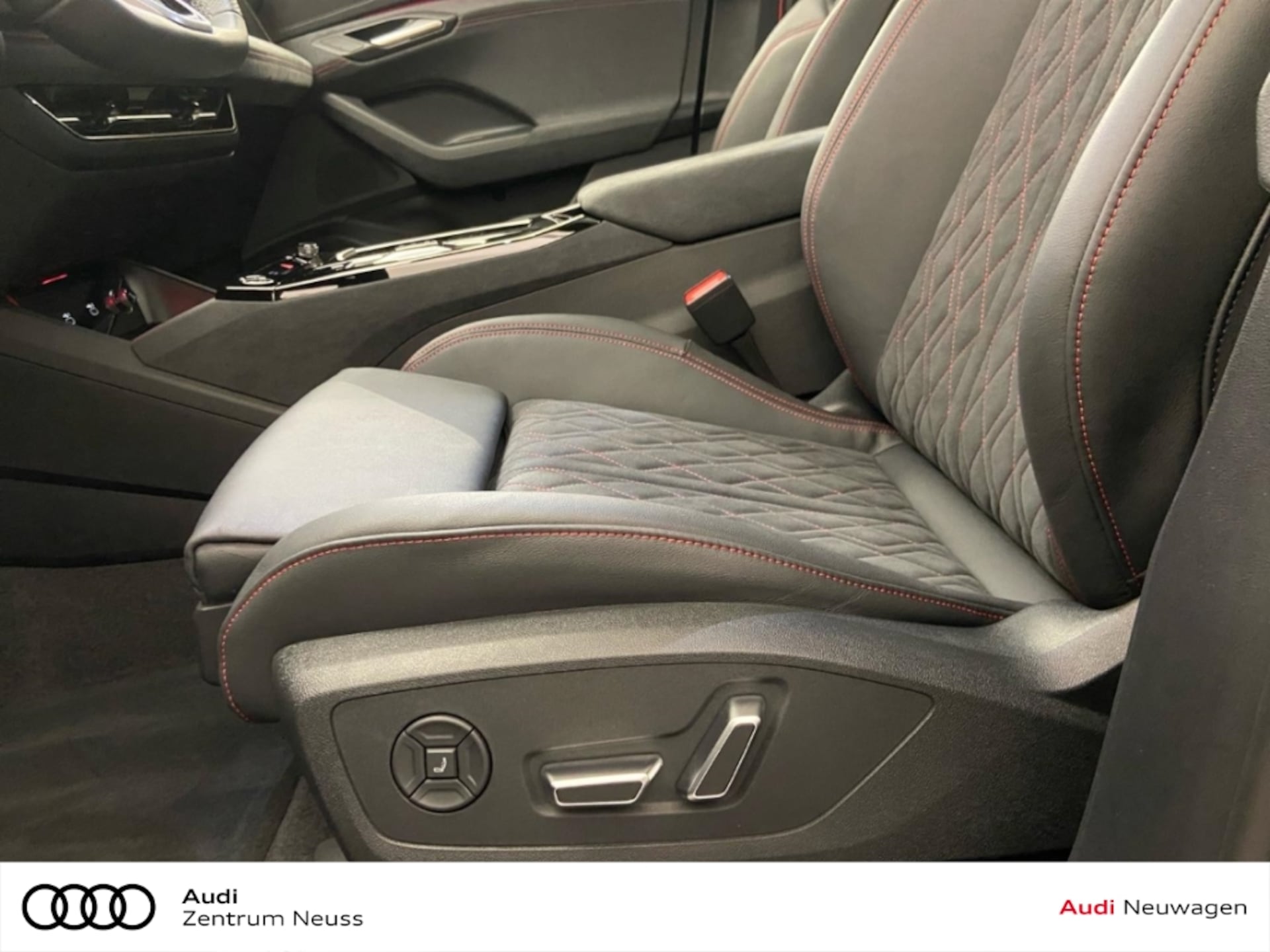 Audi Q6 SUV e-tron