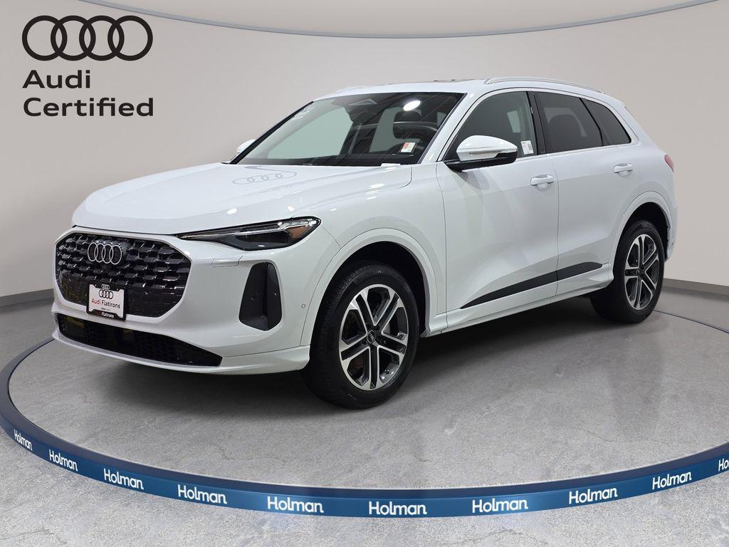 2025 Audi Q5 40 Premium Plus's photo