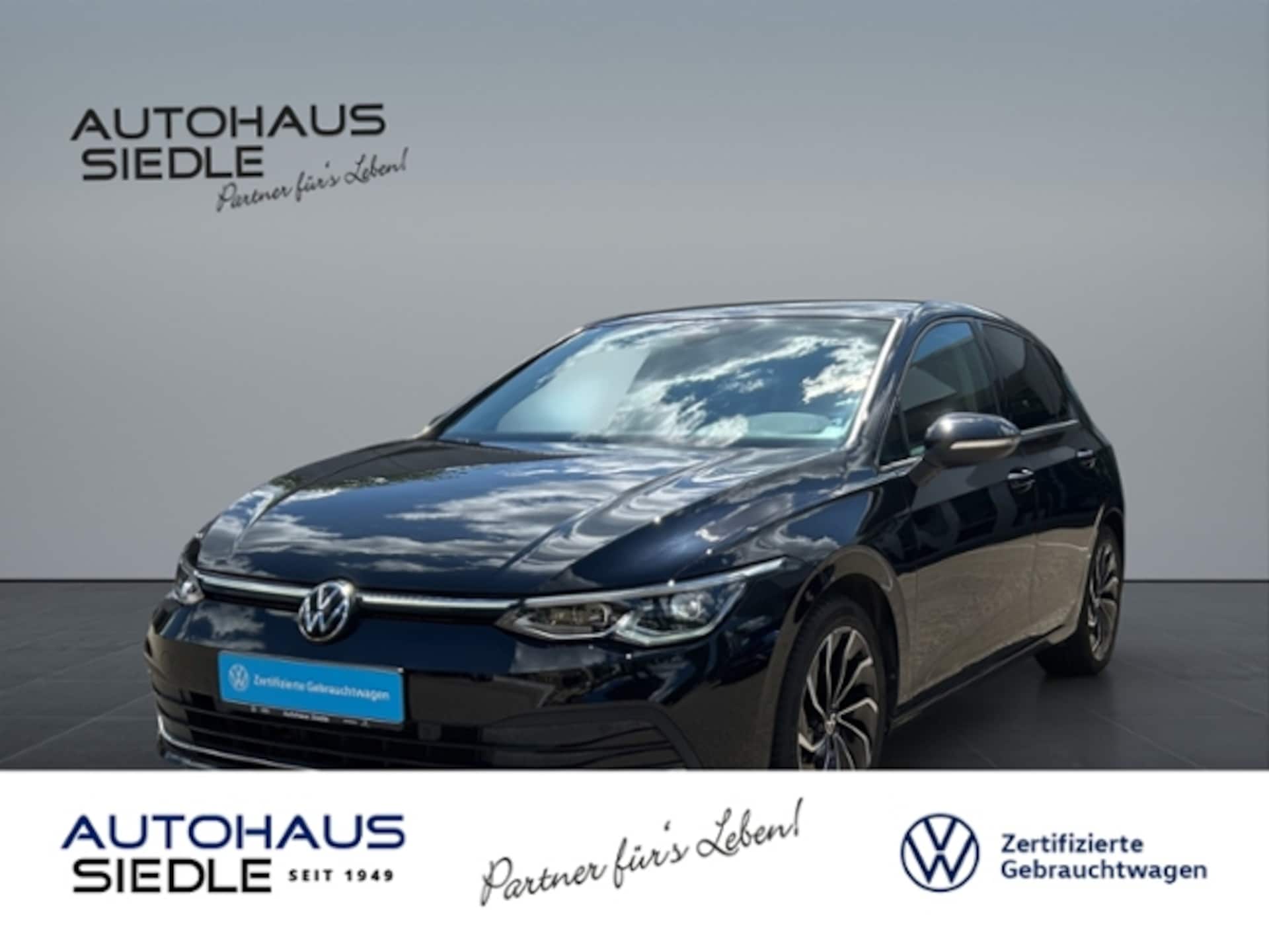 Volkswagen Golf 2022 — VIII Active 1.5 TSI