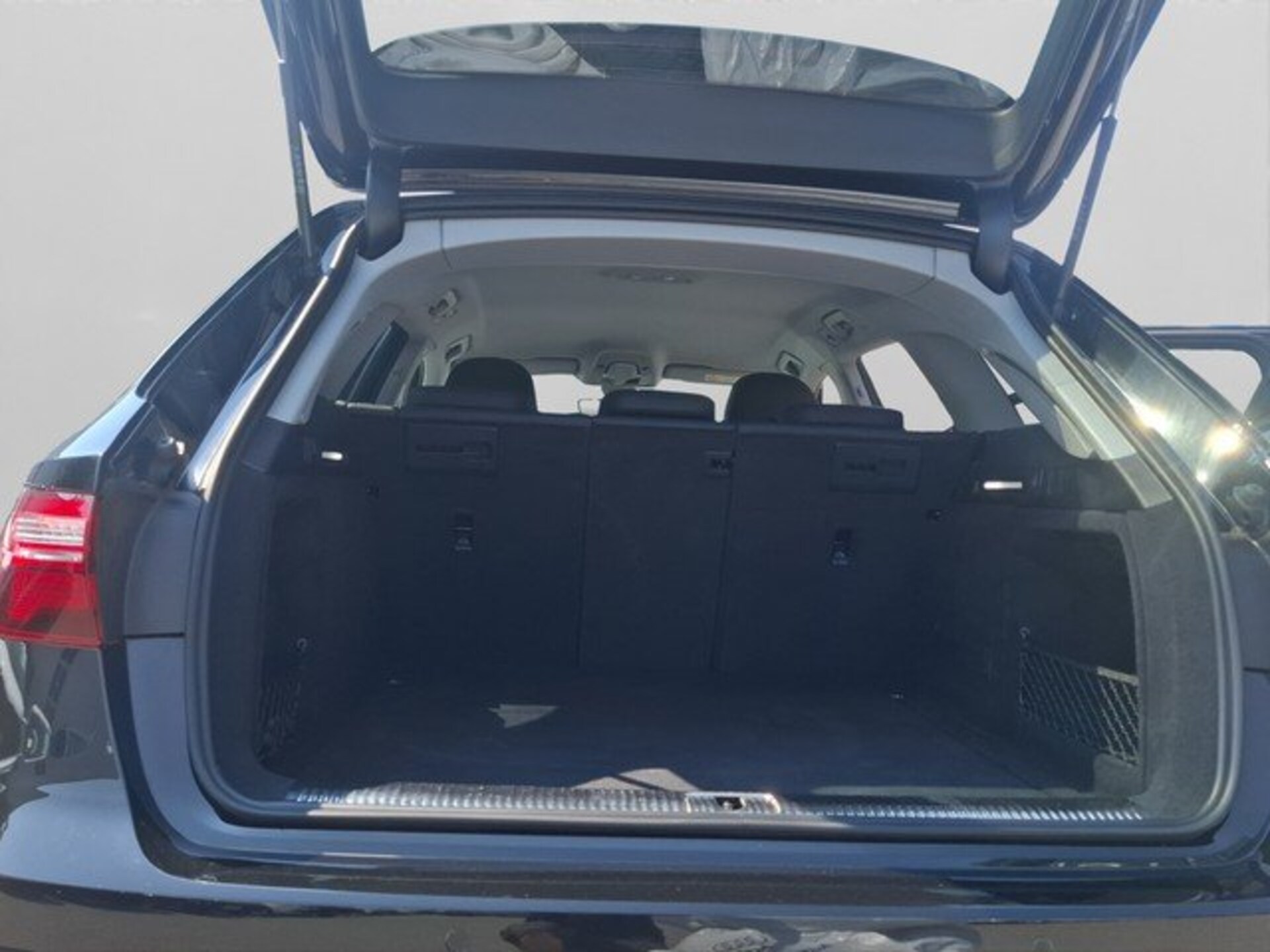 Audi A4 Avant Advanced