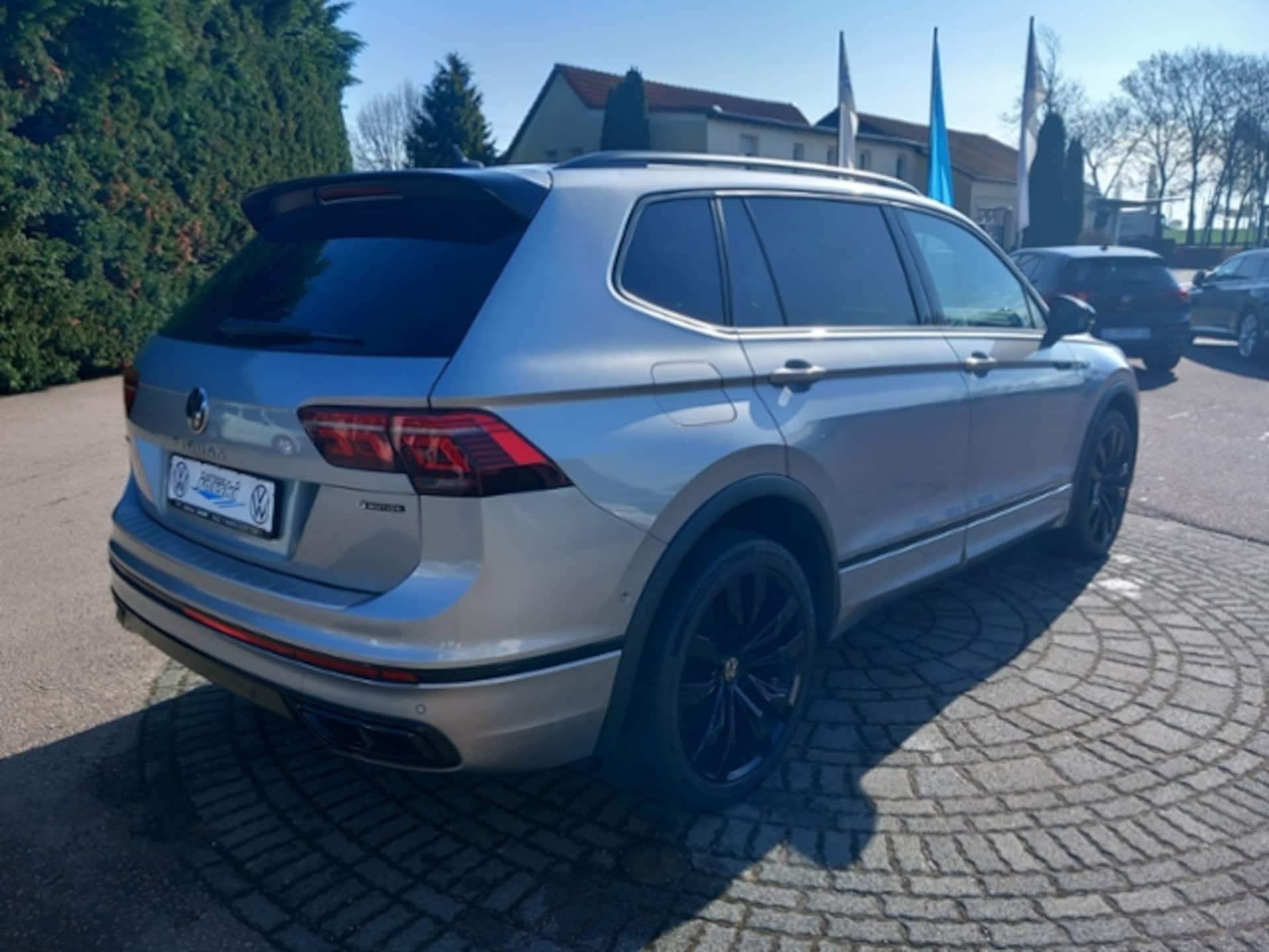 Volkswagen Tiguan Allspace R-Line