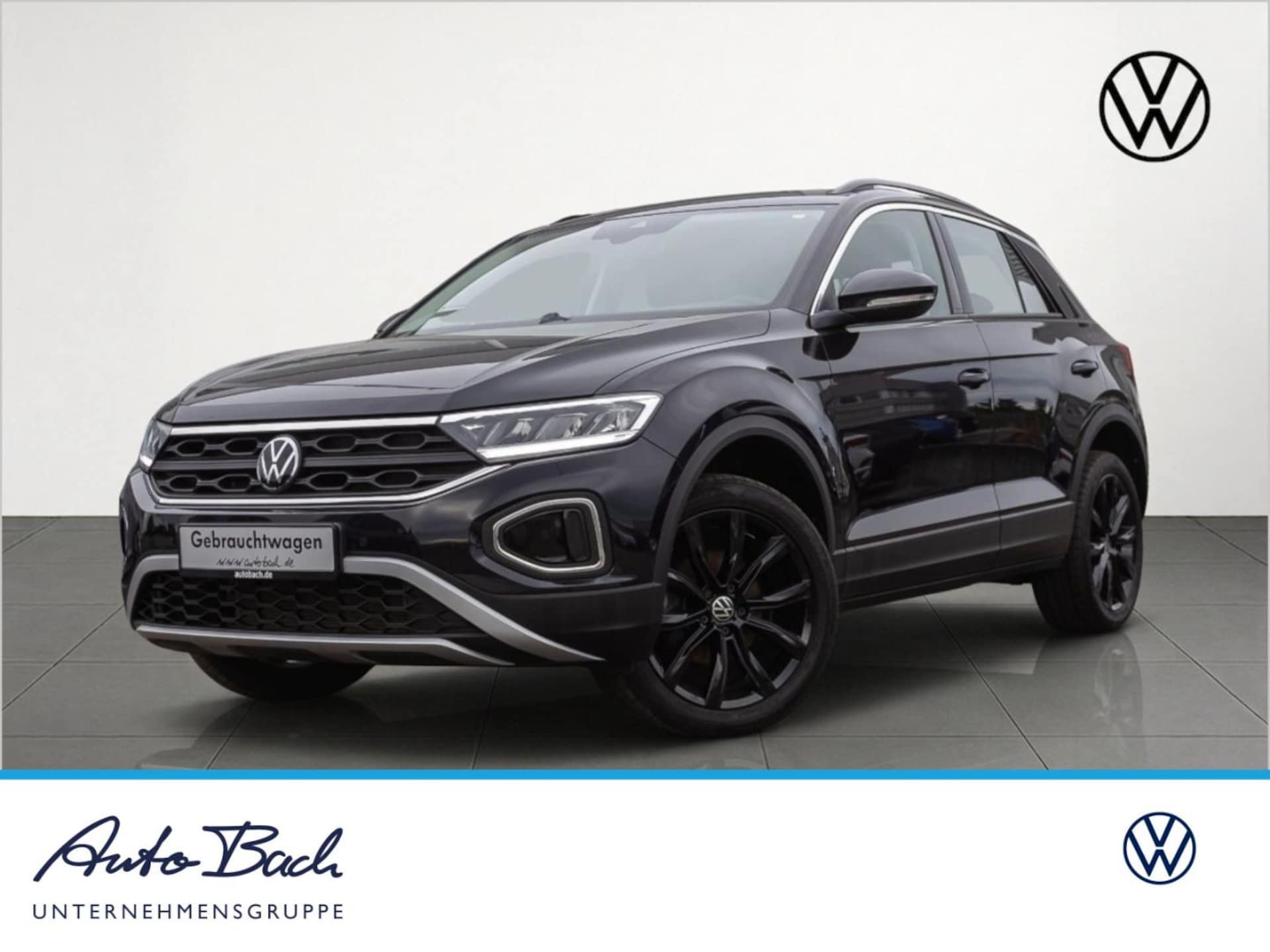 Volkswagen T-Roc 2022 — T-Roc Life 1.5TSI DSG Navi LED ACC EPH AHK