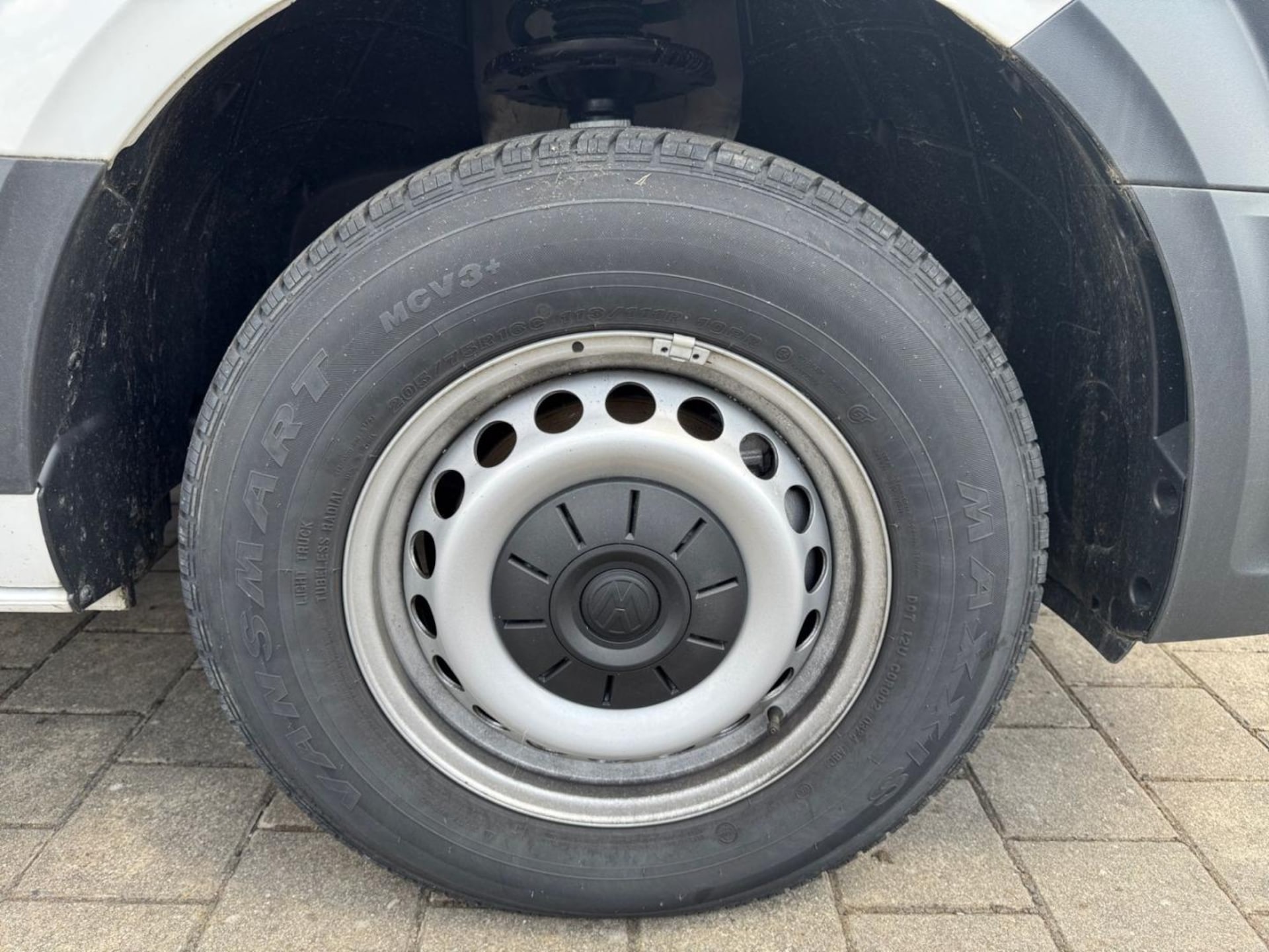 Volkswagen Crafter Kasten langer Radstand