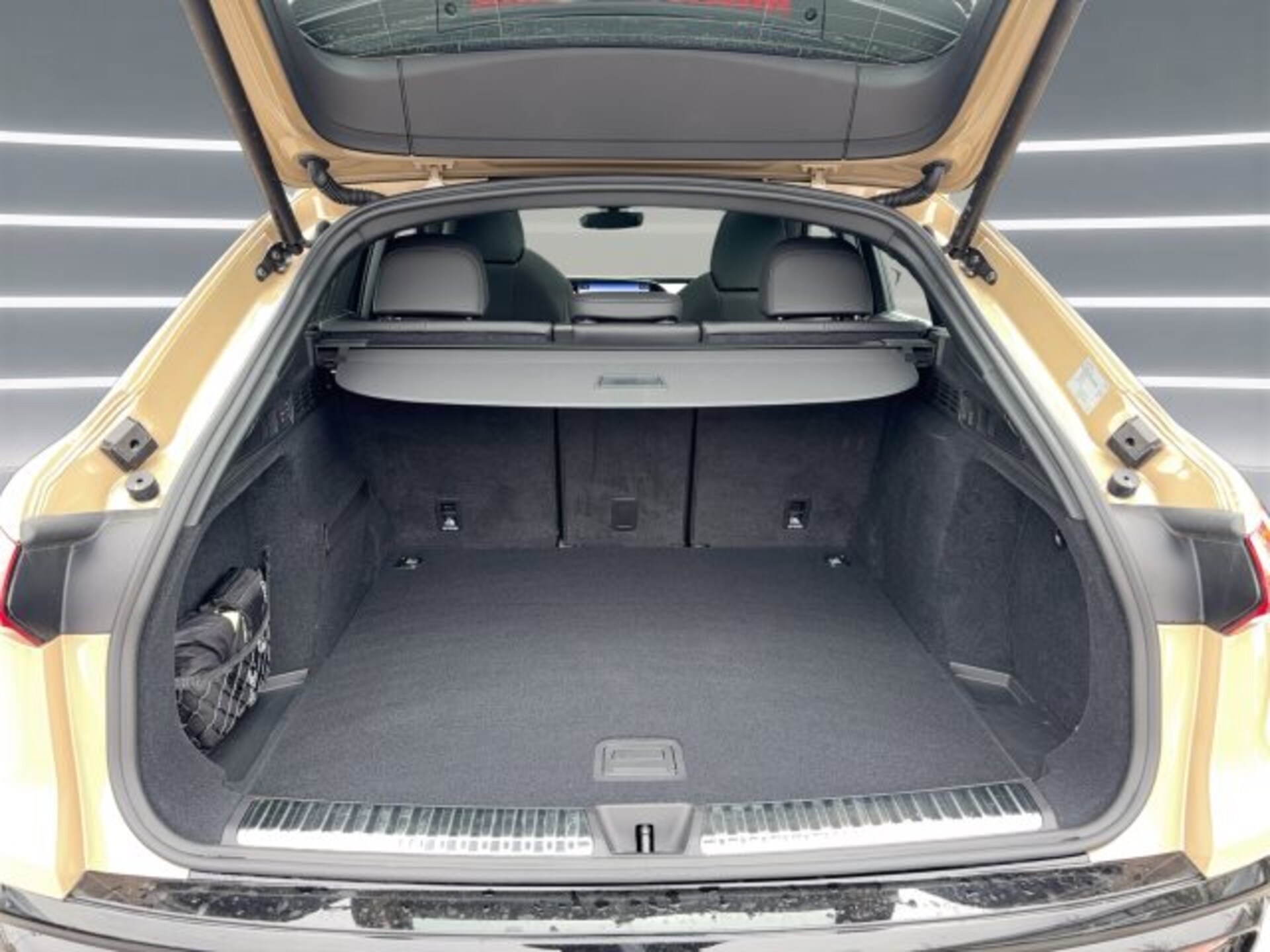 Audi Q5 Sportback edition one