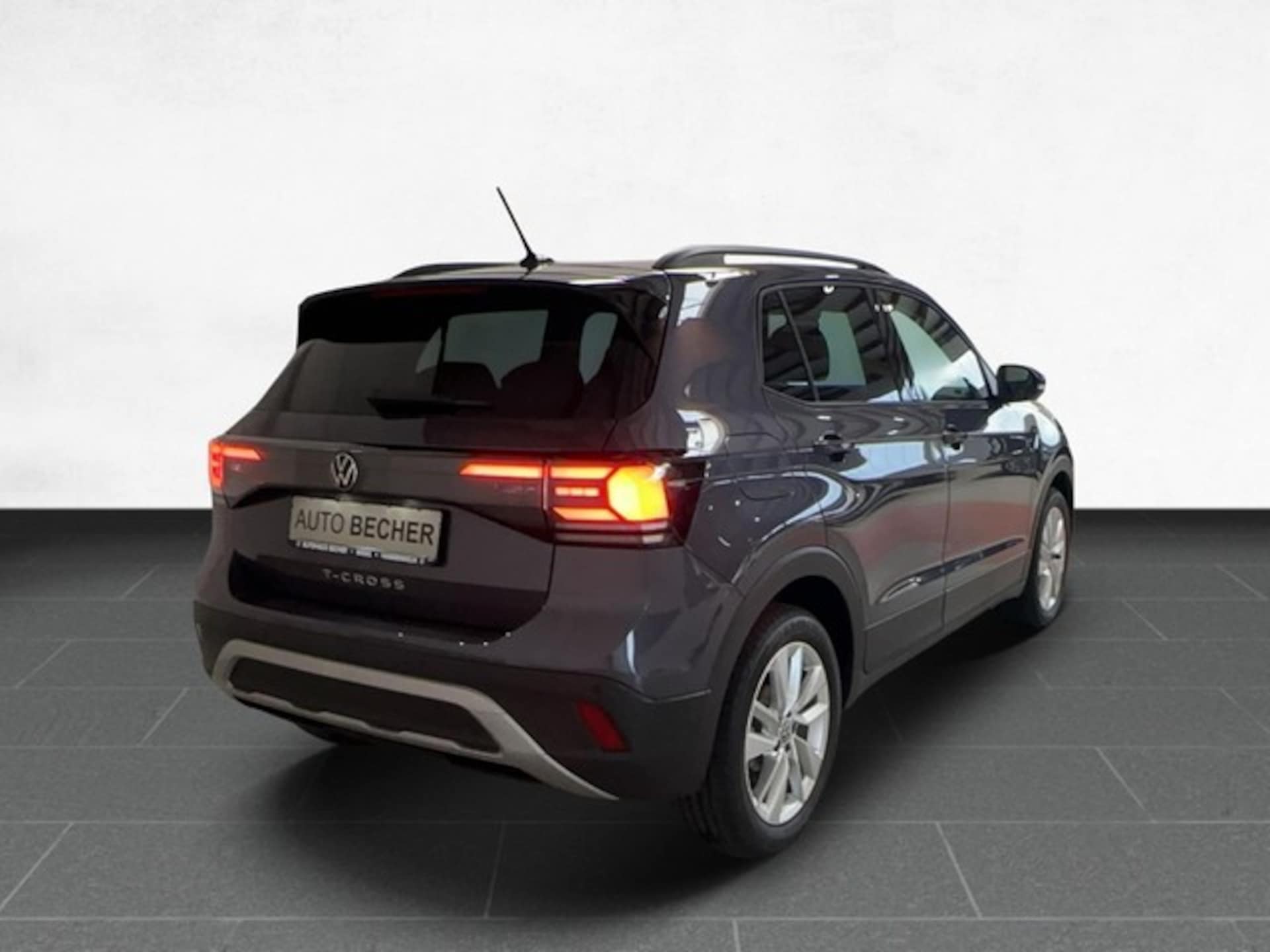 Volkswagen T-Cross Life