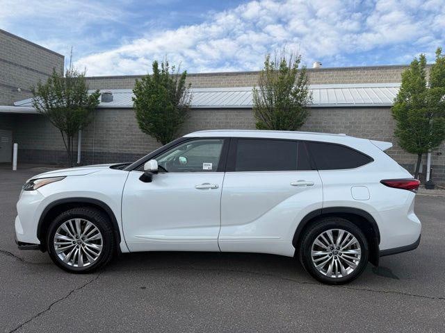 2022 Toyota Highlander