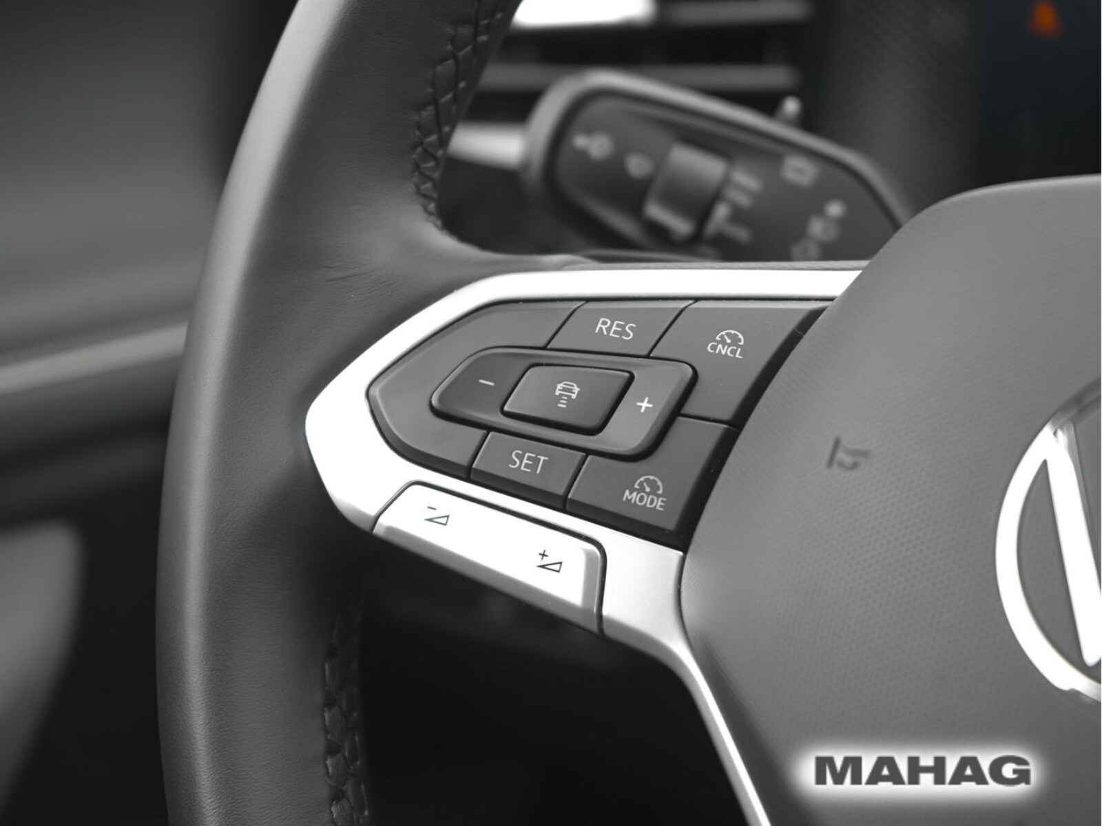 Volkswagen Passat – Bild 22