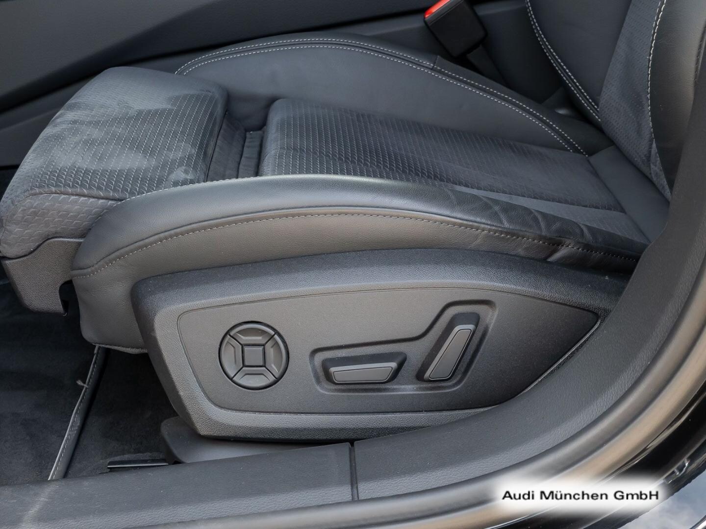 Bild über Audi S6 Avant TDI quattro tiptronic - für weitere Informationen kontaktieren Sie den Audi Partner