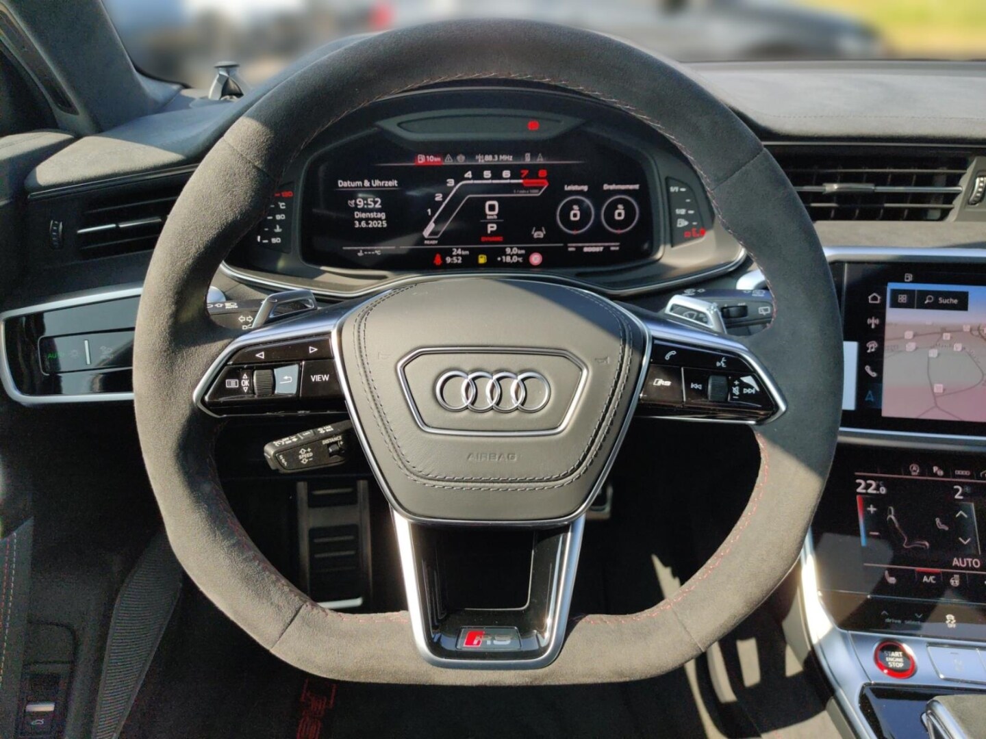Image about Audi RS 6 Avant performance quattro tiptronic