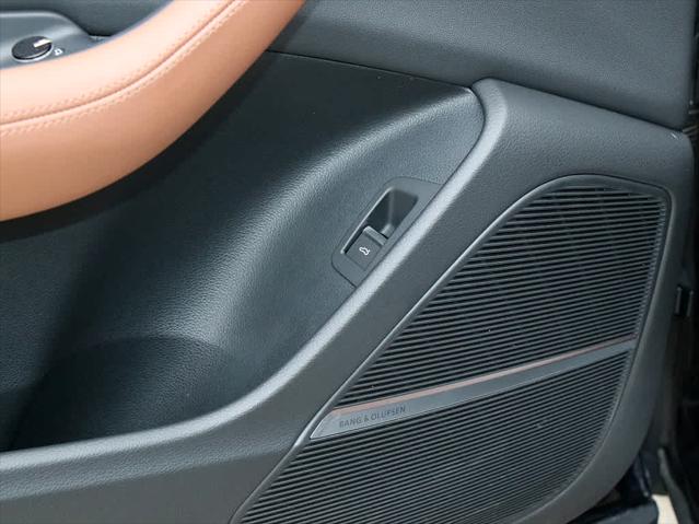 2023 AUDI Q8 - Image 34