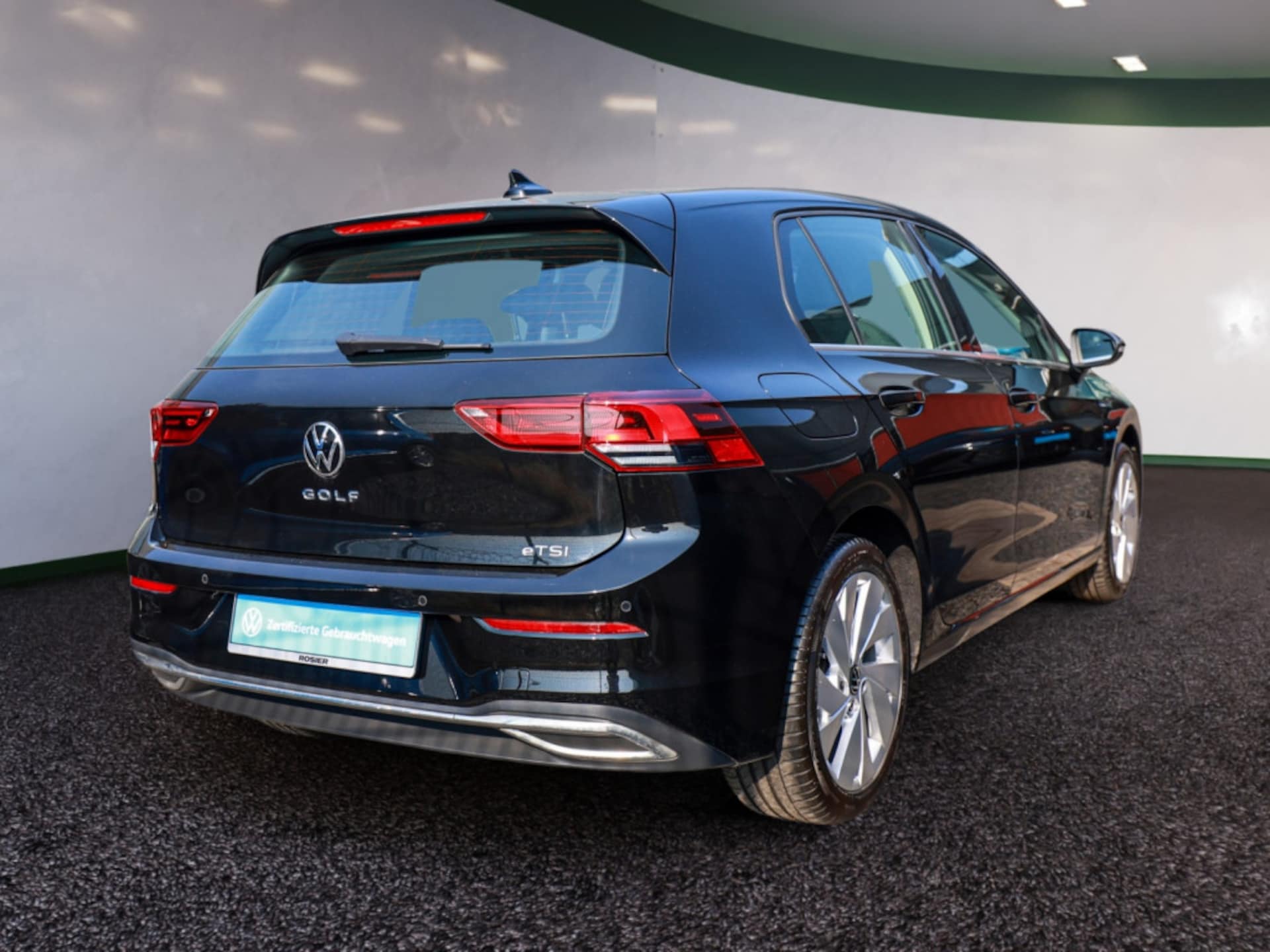 Volkswagen Golf Style