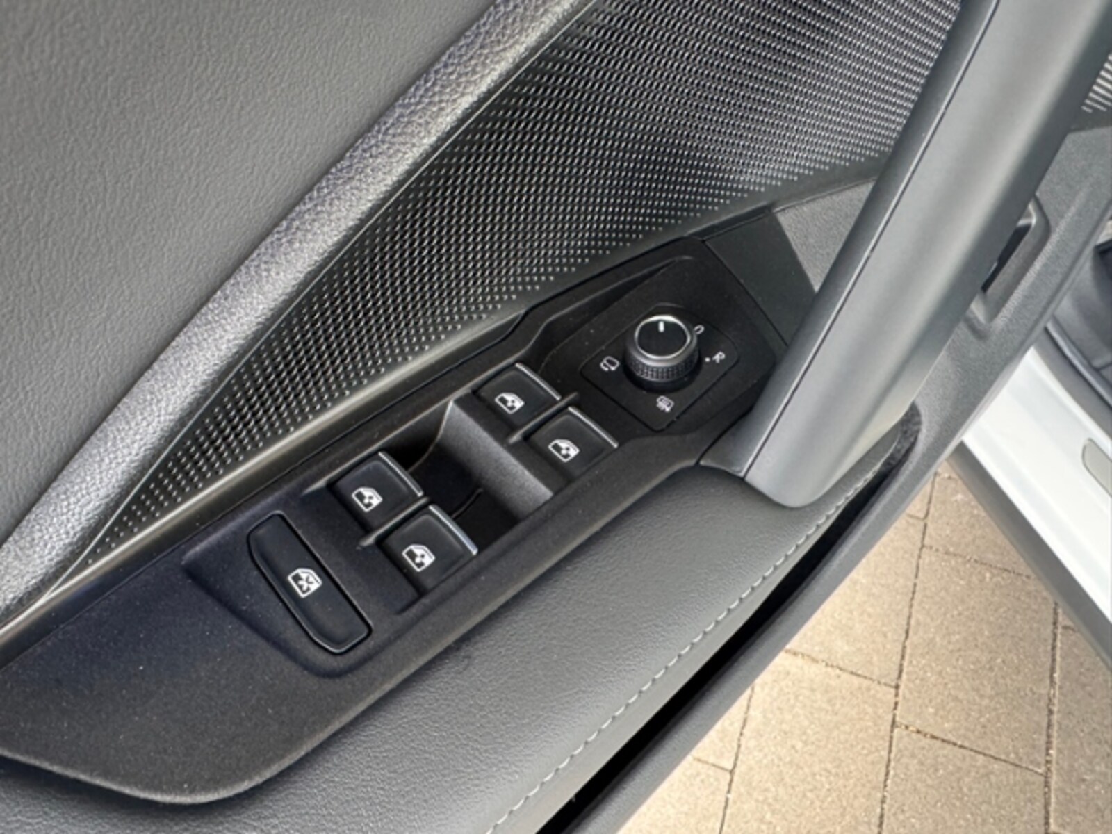 Volkswagen Tiguan – Bild 15