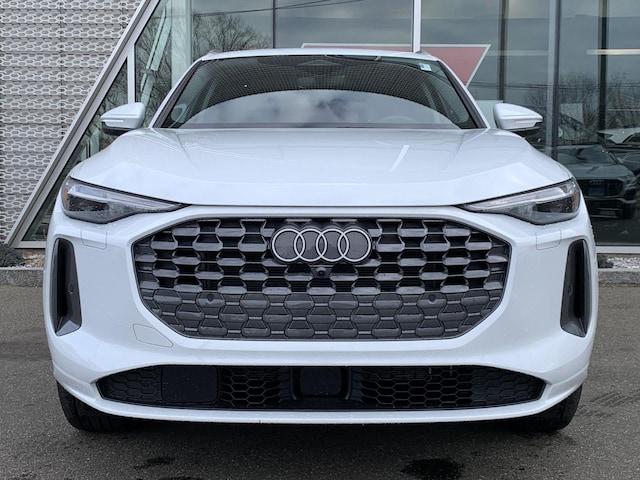 2025 Audi New Q5 Premium Plus - Photo 6
