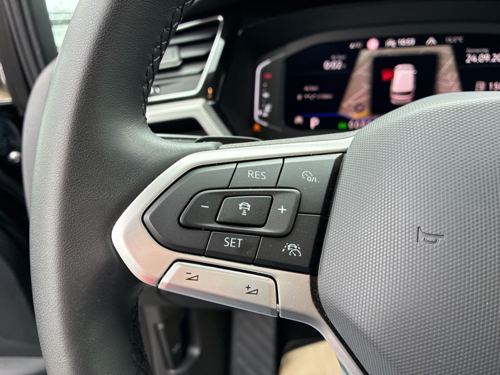 Volkswagen Touran – Bild 10