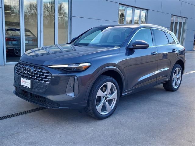 2025 Audi New Q5 Premium Plus's photo