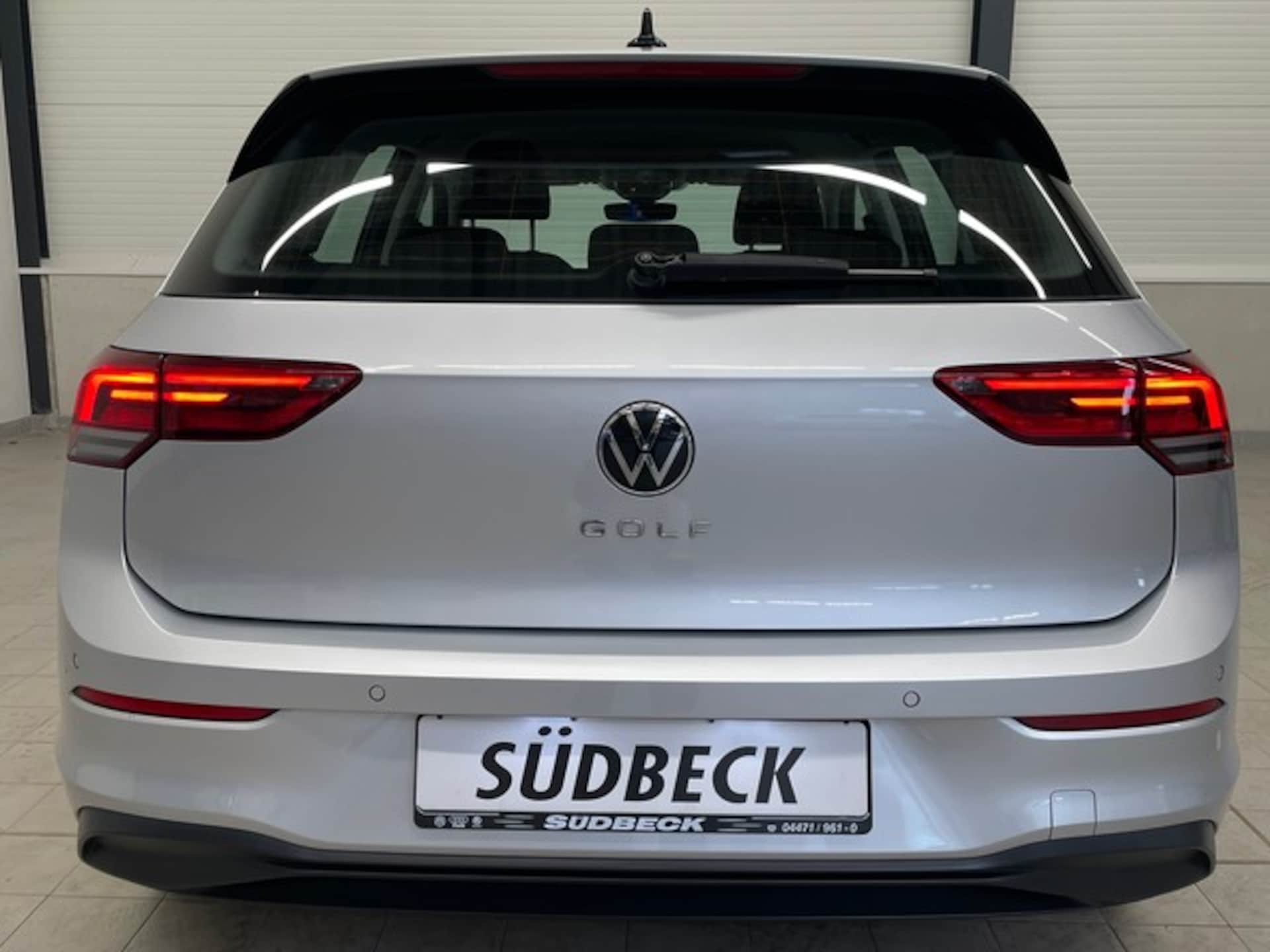 Volkswagen Golf Life