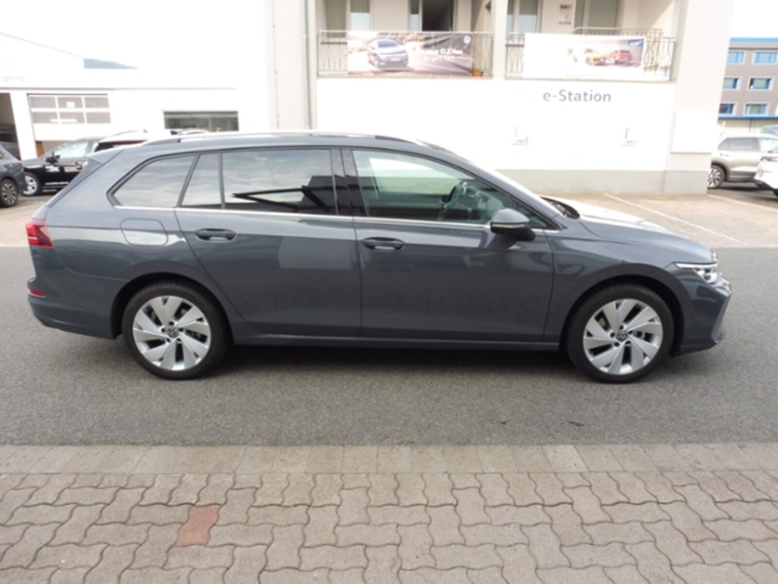 Volkswagen Golf Variant – Bild 7