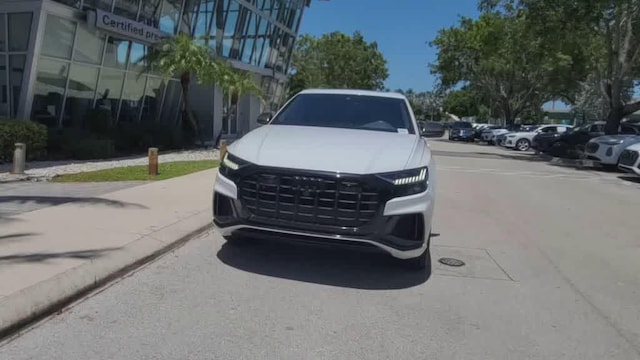 2023 Audi SQ8