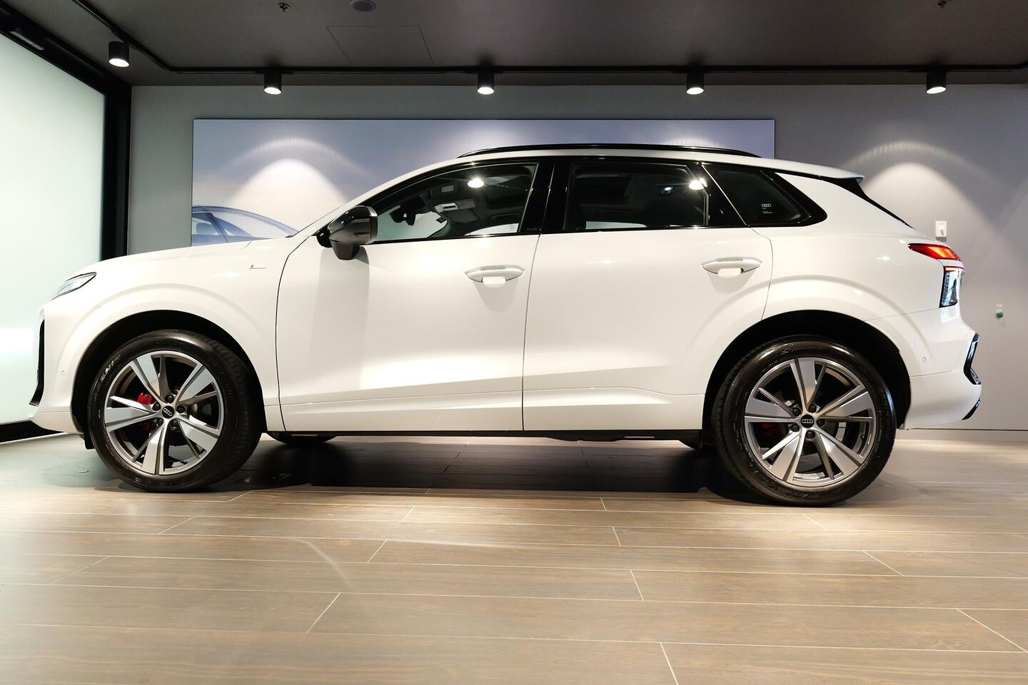 Image about Audi Q3 SUV TFSI 110 kW launch edition